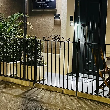 La Casa Di Sese Πανσιόν *
